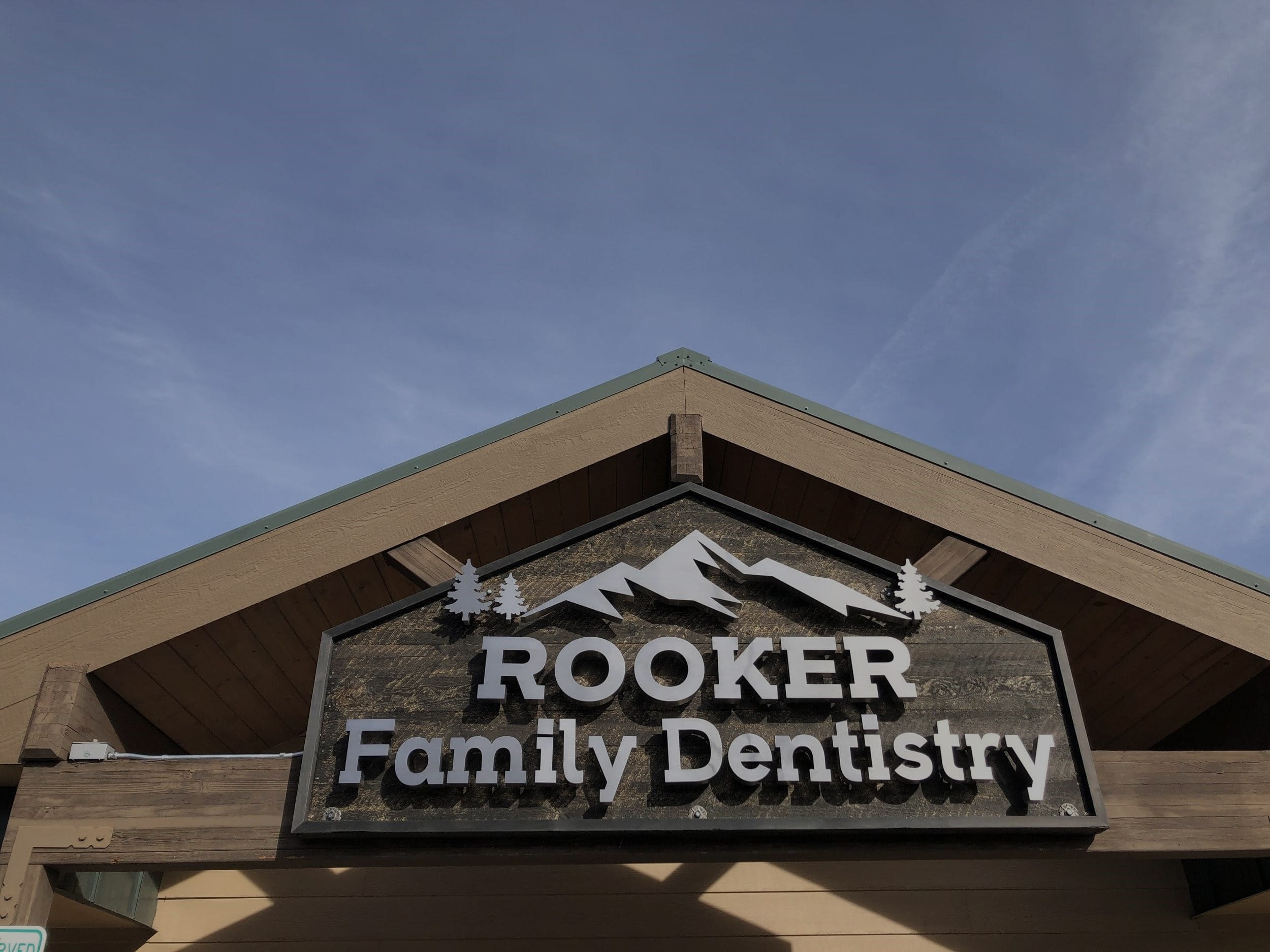 Dentist Redmond, OR | Cosmetic Dentistry | Family Dental Clinic Redmond